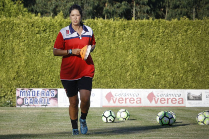 La entrenadora española Susú Cores dirigirá a las Dragonas del Independiente del Valle.