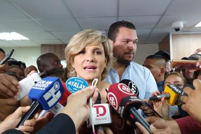 La alcaldesa Cynthia Viterio dice que dialogará con el Finanzas para acordar la forma de pago.