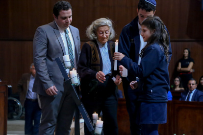 Familiares de víctimas del holocausto participaron de la conmemoración