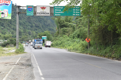 La intervención del tramo Unión del Toachi-Santo Domingo se encuentra suspendida por los líos.
