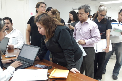 Padres de familia dan a conocer en la Defensoría del Pueblo, su malestar sobre la prueba Ser Bachiller