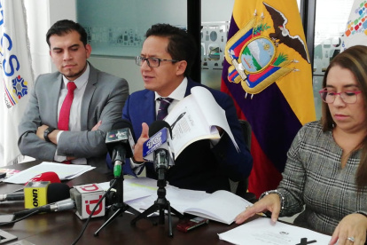 El defensor del Pueblo cuestionó las declaraciones de María Paula Romo