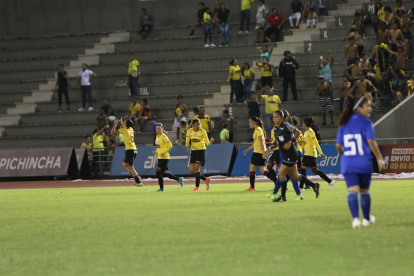 Partido de la Selección femenina en Copa América.