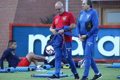 Según Lara, su salida la pidió el estratega Jorge Célico.