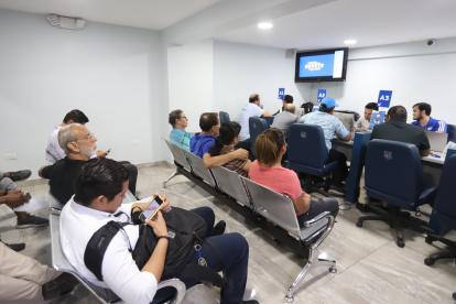 Los socios de Emelec buscan aprovechar las promociones de cara a la explosión Azul.