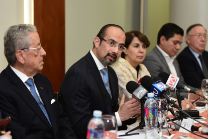 José Ayala Lasso, Pablo Dávila, Rosalia Arteaga, Darwin Seraquive y Hernán Pérez Loose son parte del Comité.