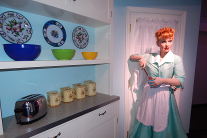 Lucille Ball, una de las estrellas más memorables de la televisión estadounidense es representada con fidelidad en el museo.