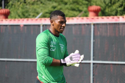 Pedro Ortiz debutará el jueves oficialmente en el arco millonario