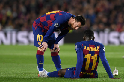 La molestia de Lionel Messi y la nueva lesión de Ousmane Dembélé forman parte de la crisis del FC Barcelona.