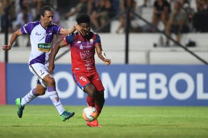 El delantero Marlon de Jesús comandó el ataque de El Nacional en el encuentro ante Fénix.