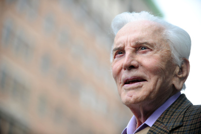 Kirk Douglas murió en su casa de Beverly Hills a la edad de 103 años.