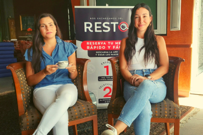 Alexa Isaías y Noelia Heres Real son las fundaras de Resto App. Disponible para iOS y Android.