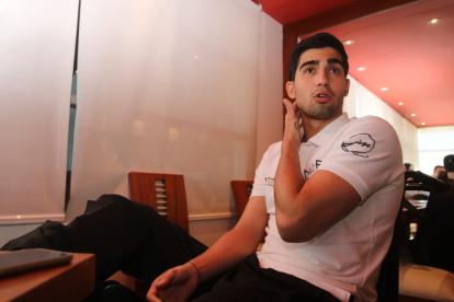 El piloto ecuatoriano Juan Manuel Correa durante el diálogo con EXPRESO.