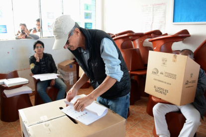 Las elecciones seccionales en Ecuador fueron el 24 de marzo de 2019. En provincias como Los Ríos, Guayas y Esmeraldas hubo reclamos y retrasos.