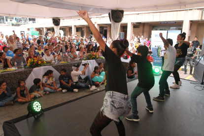 Solca. El jueves en la sede de Guayaquil, se desarrolló el evento Solca con Talento.