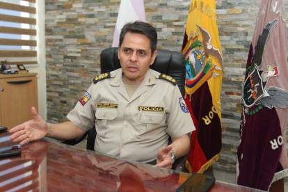 El general Víctor Aráus, jefe de la Zona 8 de la Policía.