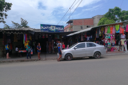 Hecho. Los comerciantes aseguran que son víctimas de los robos desde hace varios años.