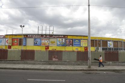Vista de la calle Alberto Spender, que bordea el estadio de Chillogallo.
