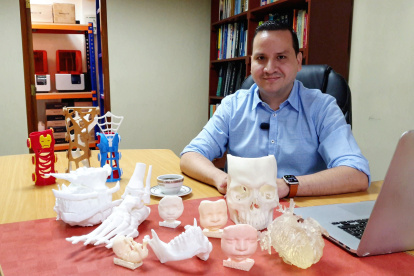 Gabriel es docente de la Facultad de Ingeniería Mecánica y Ciencias de la Producción de la Espol.