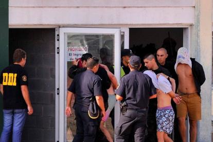 Los "10 rugbiers" fueron detenidos el pasado tras un allanamiento a la casa en la que se hospedaban.