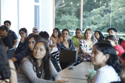 Los promotores de "Ideas por Ecuador" han realizado encuentros con jóvenes en varias provincias.
