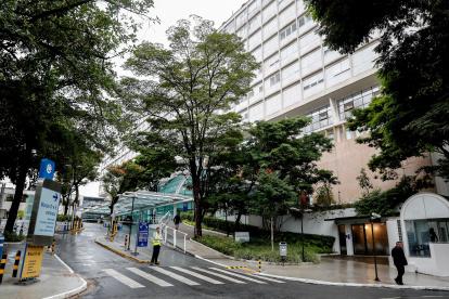 SAO PAULO. Hospital Albert Einstein, donde fue detectado este martes lo que sería el primer caso de coronavirus en Brasil.