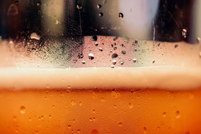 Imagen referencial. Desde el surgimiento del virus la percepción que el público tiene de esta cerveza ha cambiado.