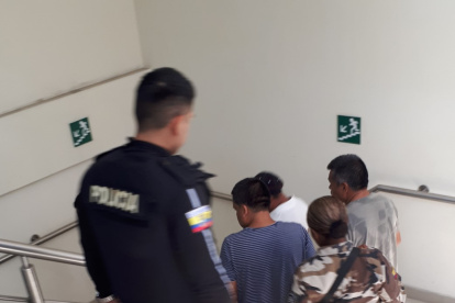 Luis Loyo, exfuncionario del CNE (d) y otros 3 detenidos fueron los primeros en acogerse al abreviado.