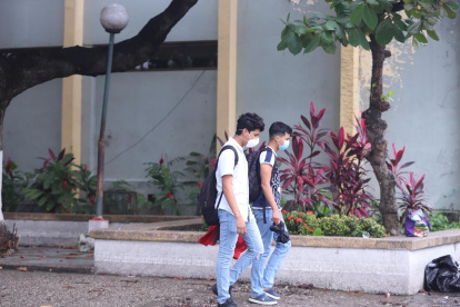 Los estudiantes de la Universidad de Guayaquil se encuentran en período de exámenes hasta el próximo miércoles.