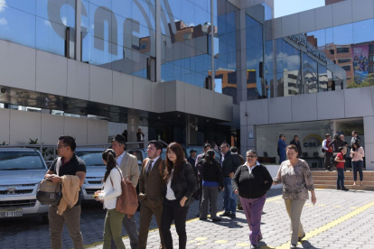 El 31 de octubre pasado unos 570 funcionarios del CNE fueron notificados con su salida, aunque luego la mayoría fueron reincorporados.