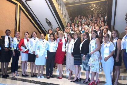 Sesión. Entre las homenajeadas estuvieron doctoras, periodistas y educadoras.