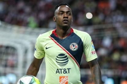 El América, club donde milita Renato Ibarra, prefirió no pronunciarse sobre la acusación de violencia familiar que pesaría sobre el jugador.