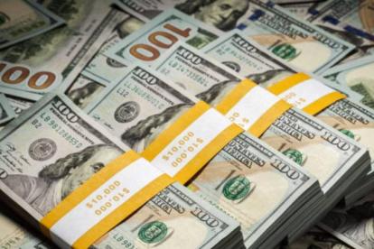 El documento indica que la economía del país presenta un estancamiento.