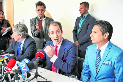 Denuncia. Los diputados españoles Víctor González y Hermann Tertsch visitaron, la semana pasada, Ecuador.