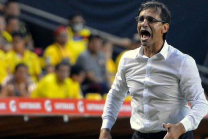 El técnico de Barcelona cuestionó el arbitraje de Franklin Congo en el partido ante Liga de Quito.