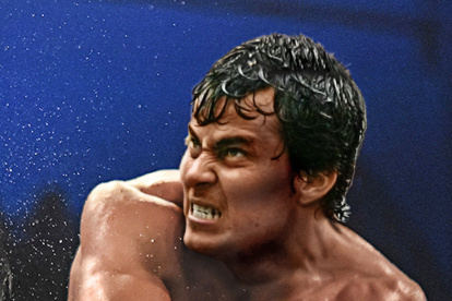 El exjugador de la selección nacional de fútbol, Iván Kaviedes, protagonizó un incidente con un aficionado en Paute.