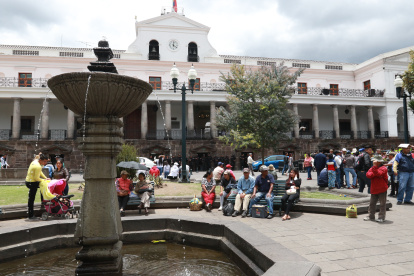 Se dispone la suspensión de clases en todas las unidades educativas de la capital.