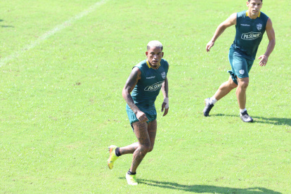 Michael Arroyo se prepara para debutar en Barcelona