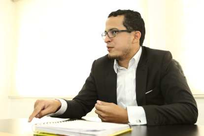 Director ejecutivo de la Asociación de Laboratorios Farmacéuticos Ecuatorianos (ALFE), que aglutina a 16 compañías de Guayaquil, Durán, Quito, Cuenca, Ambato, entre otras.