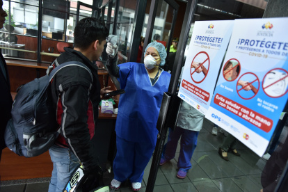 EN LA CORTE NACIONAL DE JUSTICIA SE REALIZO LA AUDIENCIA CASO SINGUE 



TRIBUNAL DE JUZGAMIENTO 

IVAN LEON JOSE LAYEDRA 

JAVIER DE LA CADENA 



13 de febrero  de 2020

KARINA DEFAS 

Agencia (ag-expreso ag-extra ag-quito)