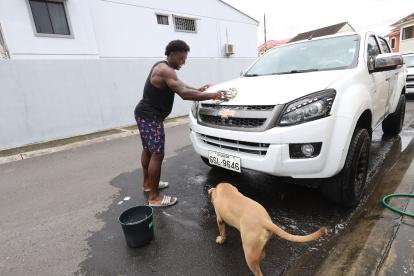 El delantero de Emelec, Roberto Ordóñez, envió un mensaje a los ecuatorianos a trabajar juntos en medio del problema de esta pandemia.