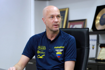 El técnico Jordi Cruyff viajó a España para compartir con su familia. Se encuentra en aislamiento por la pandemia del coronavirus.