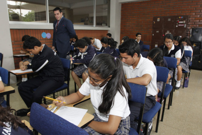 Las clases comenzarán de manera escalonada el 4 de mayo para los estudiantes de primero, segundo y tercero de bachillerato.