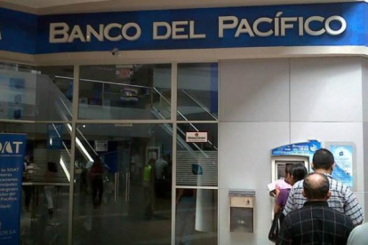 Los bancos deberán reportar a la Superintendencia de Bancos si existen cambios en los horarios de atención.