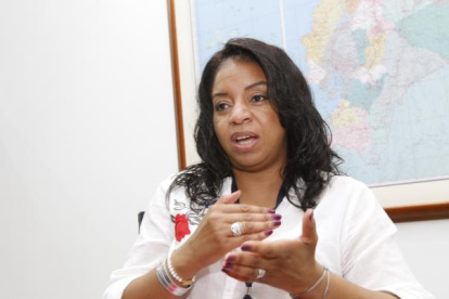 Alexandra Ocles anunció un total de casos y 3 muertes por coronavirus en ecuador.