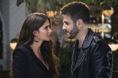 "Antídoto" es una canción extra al disco del mismo nombre.