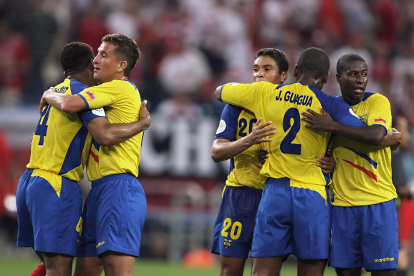 Los jugadores de Ecuador celebraron a rabiar la victoria sobre Polonia en 2006. Hoy volvieron a disfrutarlo y lo agradecieron en redes sociales
