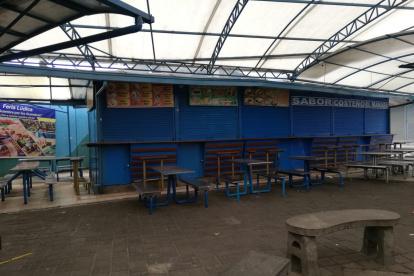 Los locales en las principales calles de Quito permanecen cerrados