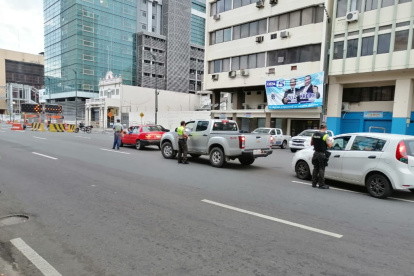 Los procesados fueron detenidos por no acatar las restricciones y el toque de queda.