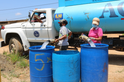 Durán. En el cantón se está entregando agua por tanqueros. Pese a ello, a decir de los especialistas, tendrán problemas para ahorrar el líquido durante la cuarentena.